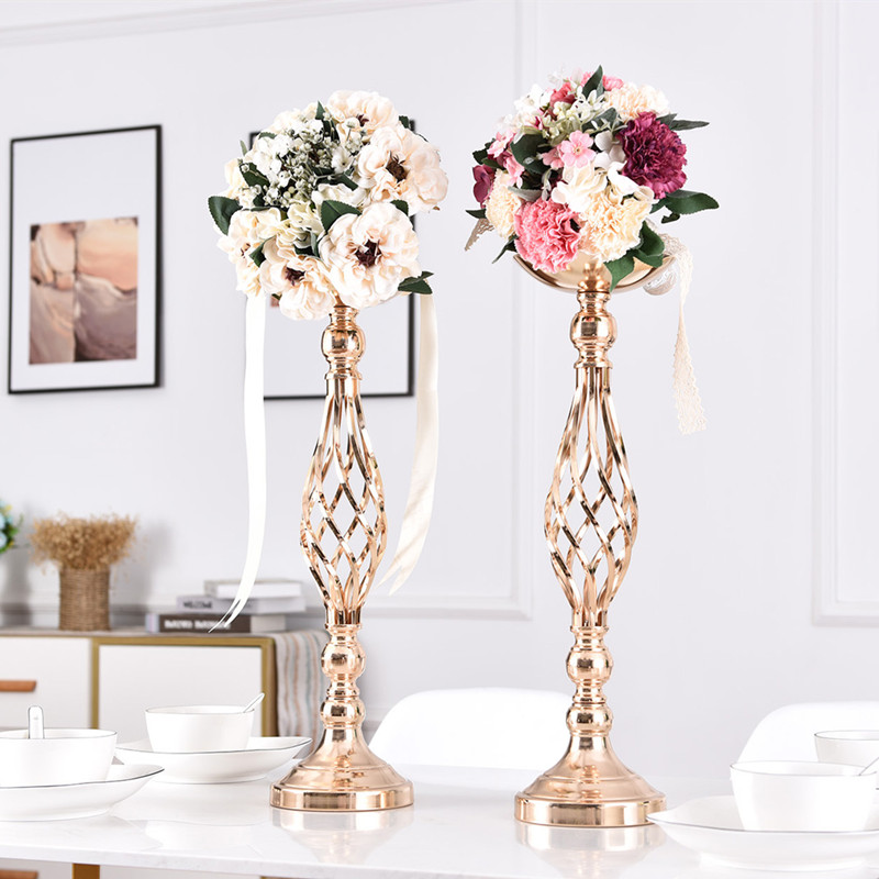 Metal Twisted Candlestick Home - Candle Supplies Europe 리뷰 및 가격